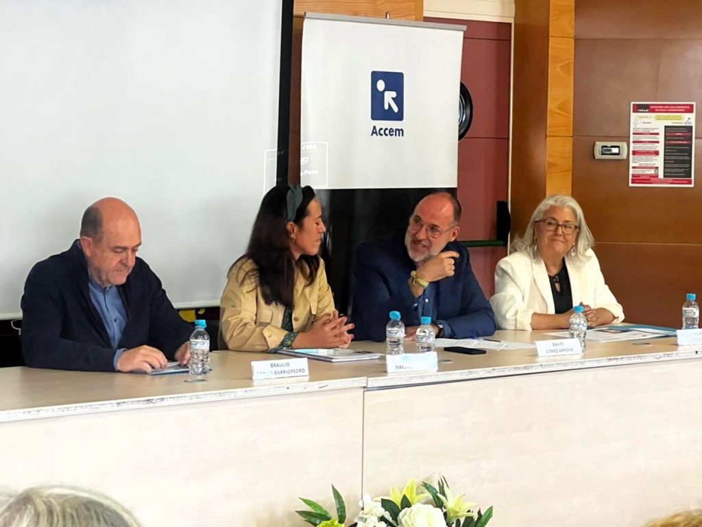 Talavera lucha contra la soledad de los mayores