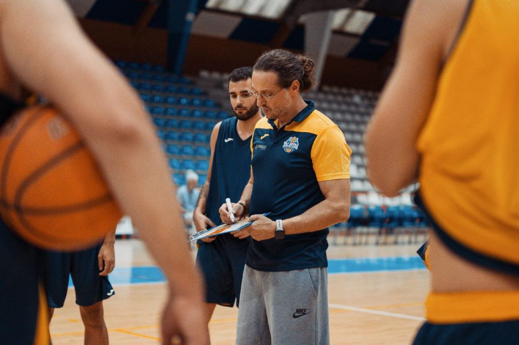 Declaraciones de José Rey, entrenador del Tecnocasa Baloncesto Talavera