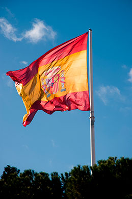Talavera ondea una bandera cargada de historia