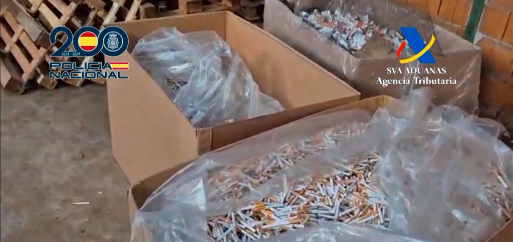 Desmantelan dos fábricas clandestinas de tabaco