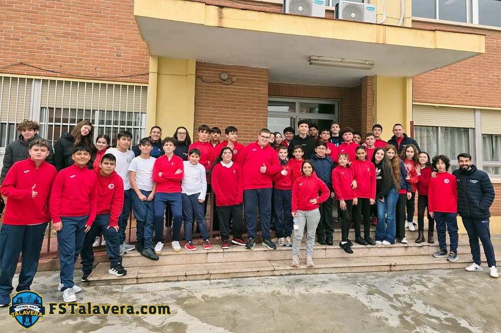Aula Futsal arranca 2026 con una visita al Colegio Lope de Vega