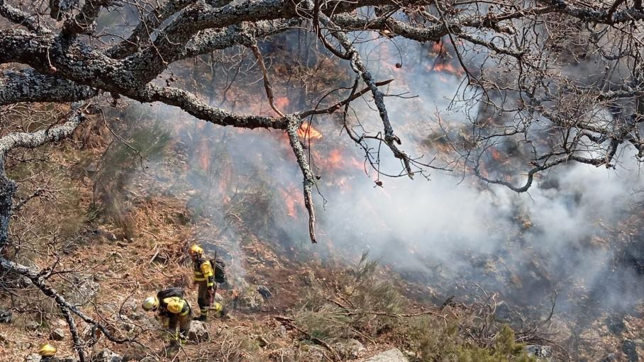 Preocupación en Losar de la Vera en su lucha contra el fuego