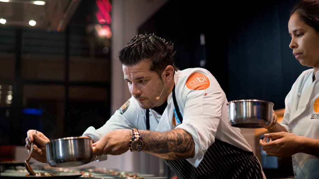 Carlos Maldonado reafirma su esencia en su nuevo restaurante temporal NÜA Invierno, donde la naturaleza marca el rumbo