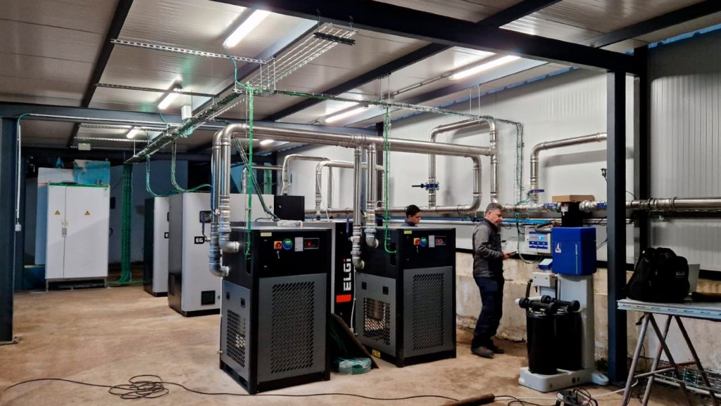 El aire comprimido: el motor invisible que, bien gestionado, puede reducir hasta un 30% los costes energéticos de la industria moderna.