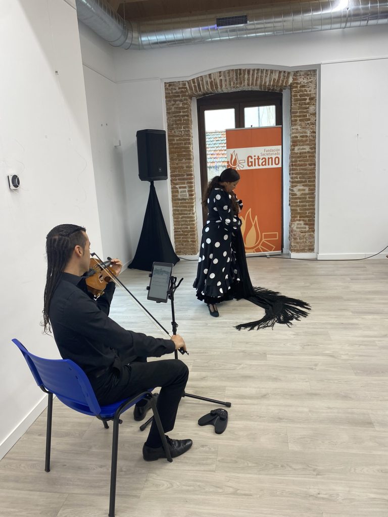 El Pueblo Gitano reivindica su identidad en un emotivo acto en La Milagrosa