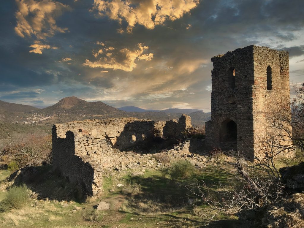 Ruta en moto por Toledo: 377 kilómetros de historia, cultura y esencia castellana