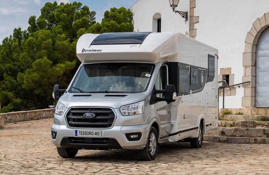 Cinco razones por las que cada vez más jubilados eligen viajar en autocaravana