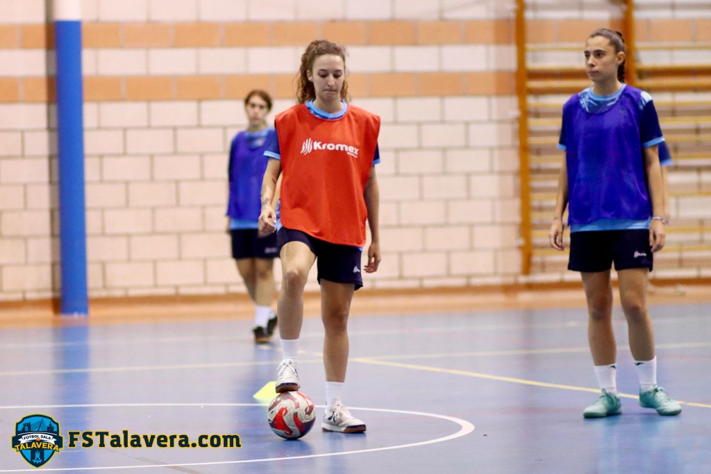 El Fútbol Sala Talavera abre sus puertas a jugadoras para reforzar su equipo femenino