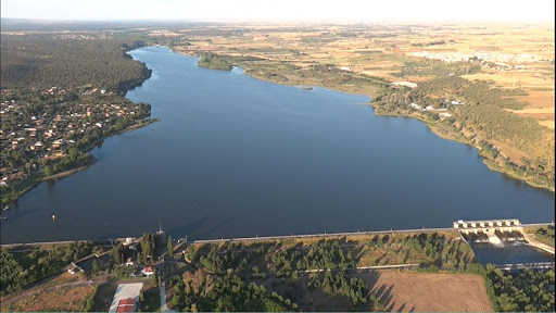 Castilla-La Mancha abre el verano con 38 zonas naturales de baño autorizadas