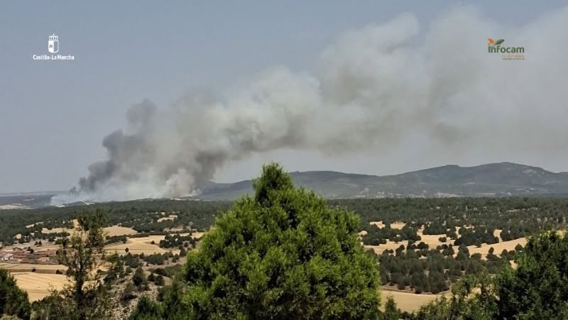 El incendio de La Mierla sigue siendo el mayor de Castilla-La Mancha mientras Selas mantiene en alerta a Guadalajara