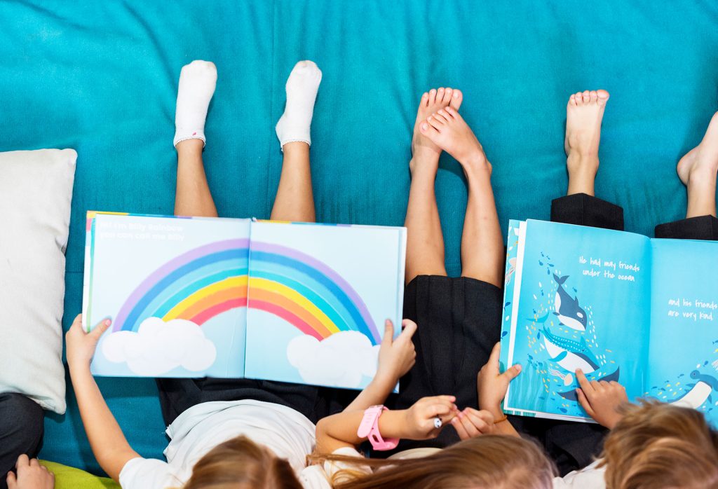 Los 20 libros que toda madre debería conocer para despertar interés de sus hijos por la lectura este verano
