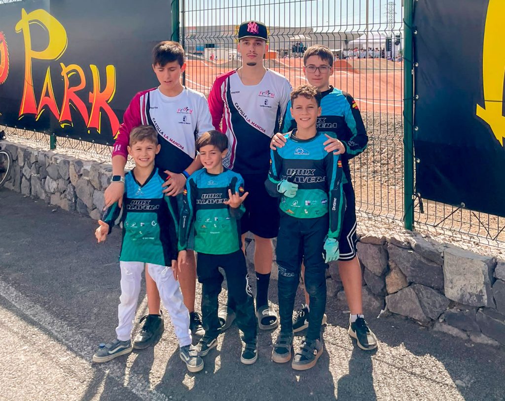 Enzo Abellán y Alejo Rodríguez logran dos platas en el Campeonato de España de BMX