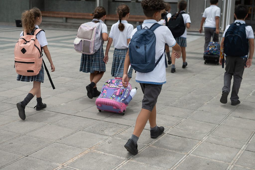 Vuelta al cole 2026 en Talavera: cómo ahorrar, recuperar la rutina y qué ayudas pueden pedir las familias