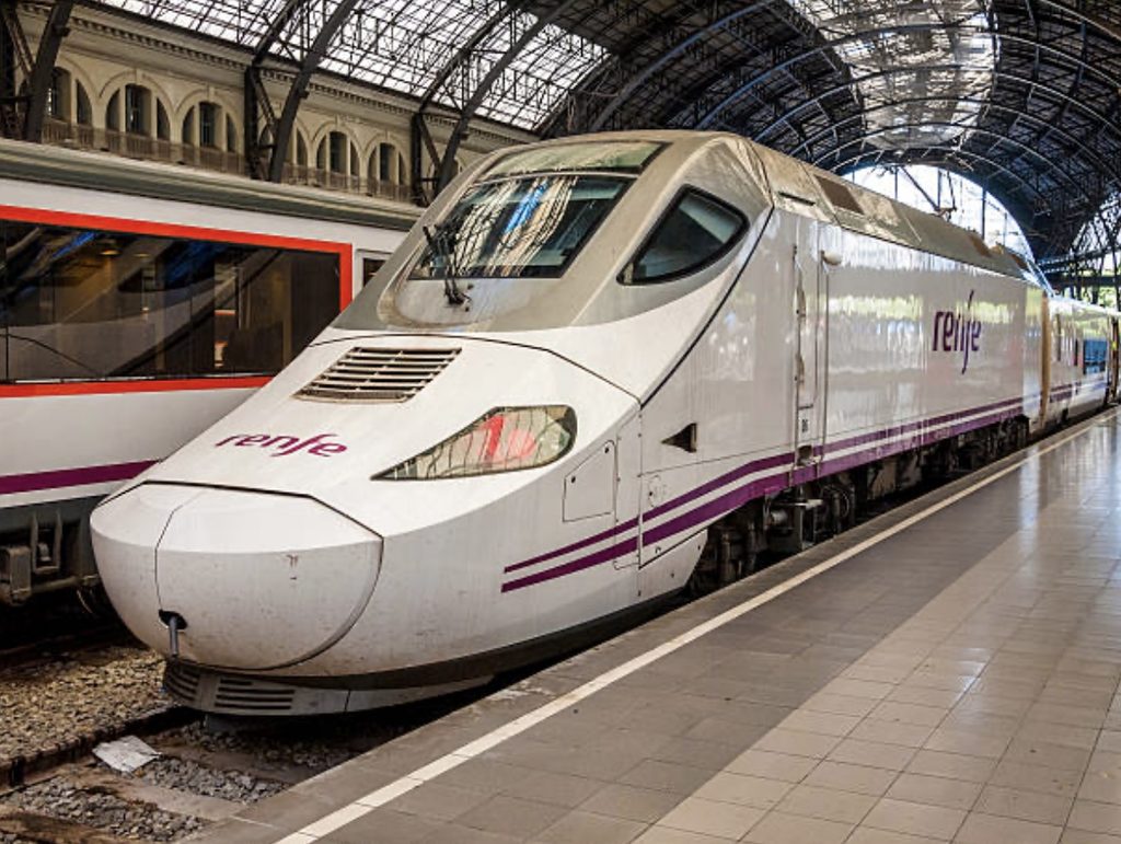 La electrificación del tren Madrid-Extremadura avanza: 83 propietarios de Talavera, afectados por las expropiaciones