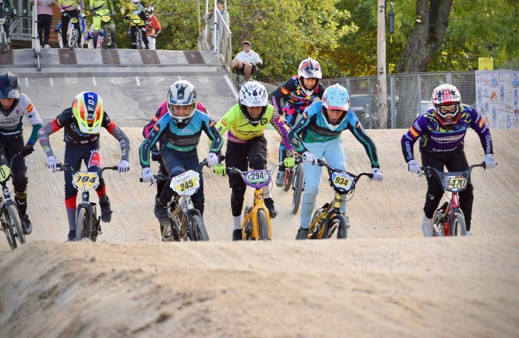 BMX Talavera firma un espectacular balance de 12 podios en la XIII Liga Interclubs Ibérica BMX Race 2026