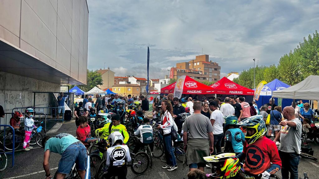 BMX Talavera firma un espectacular balance de 12 podios en la XIII Liga Interclubs Ibérica BMX Race 2026