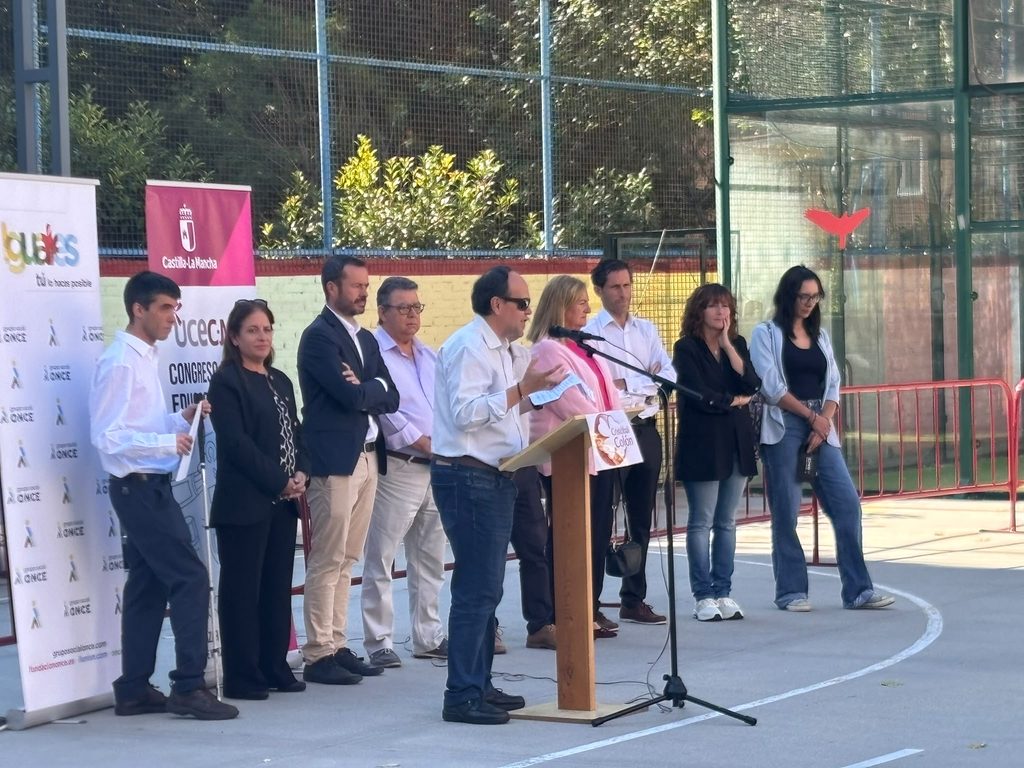 Castilla-La Mancha pide más sensibilidad para mejorar la accesibilidad de las personas ciegas en Talavera