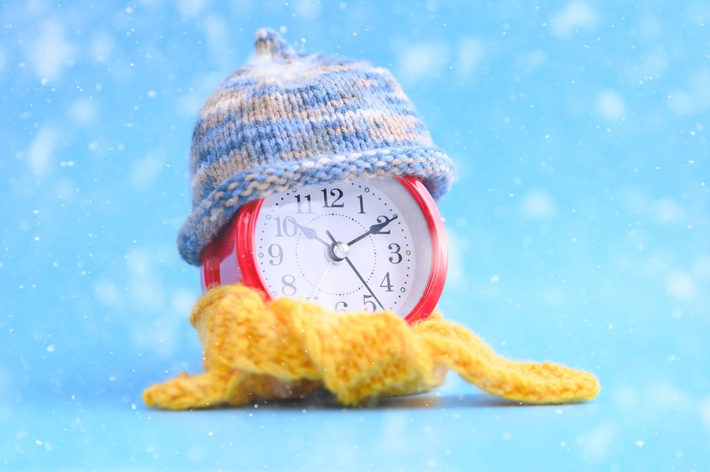Cambio de hora 2026: ¿dormir una hora más compensa que anochezca antes?